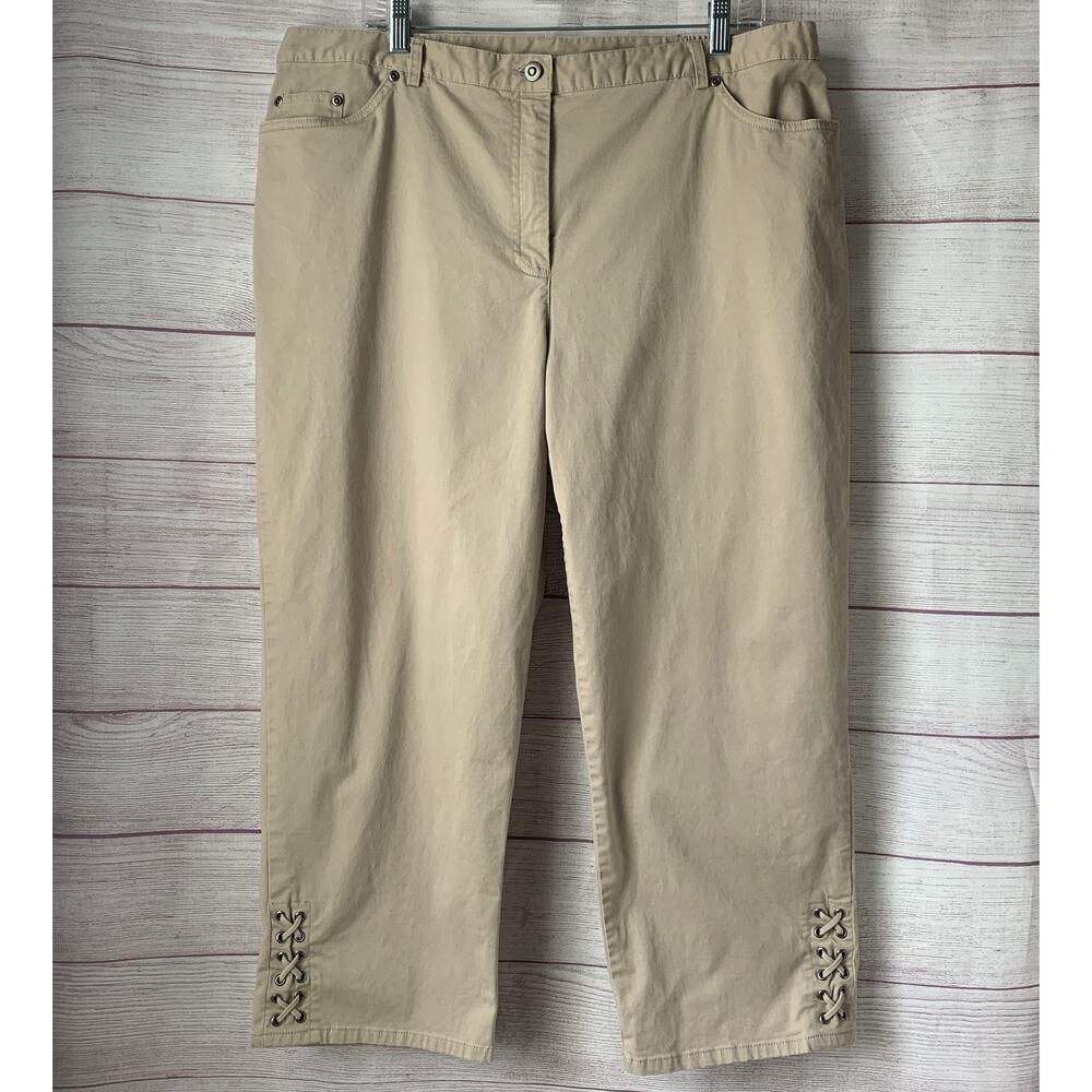 Ruby Rd. Favorites Beige Khaki Capris Grommet Lattice Detail Size 18